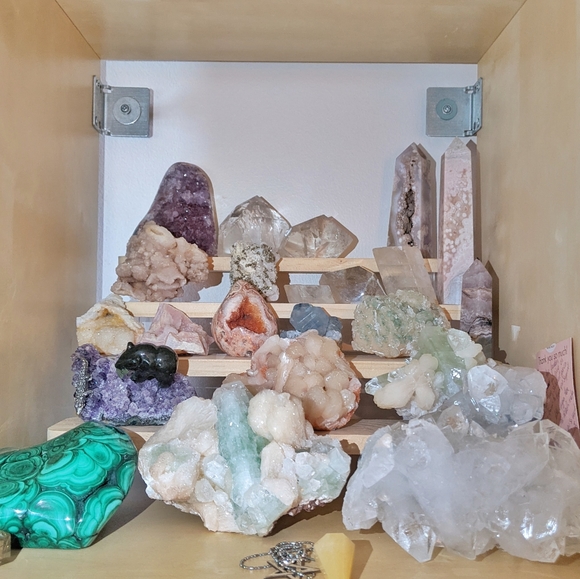 S CRYSTAL MYSTERY BOX ($85-145 retail value) - Picture 11 of 15